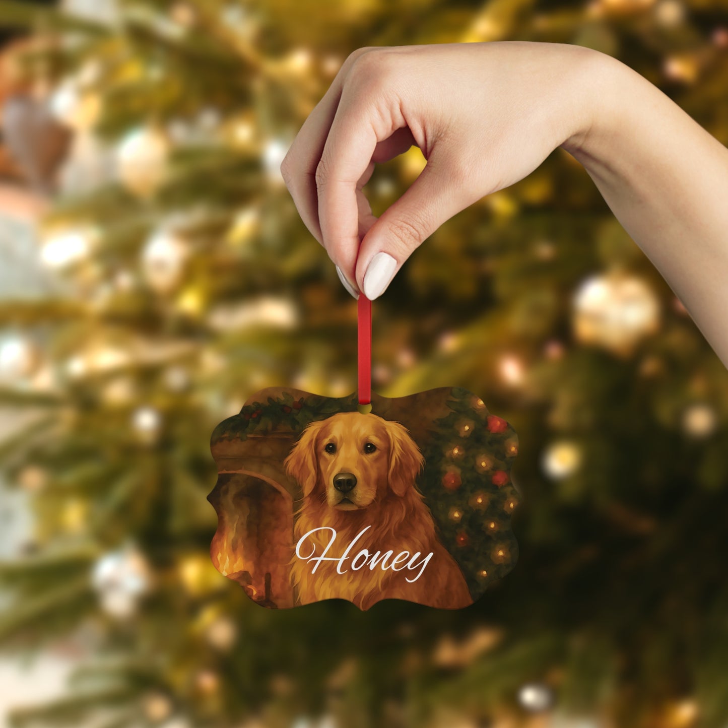 Festive Gold Retriever Tree Ornament, this metal tree ornament wonderfully captures the spirit of your beloved family dog.
