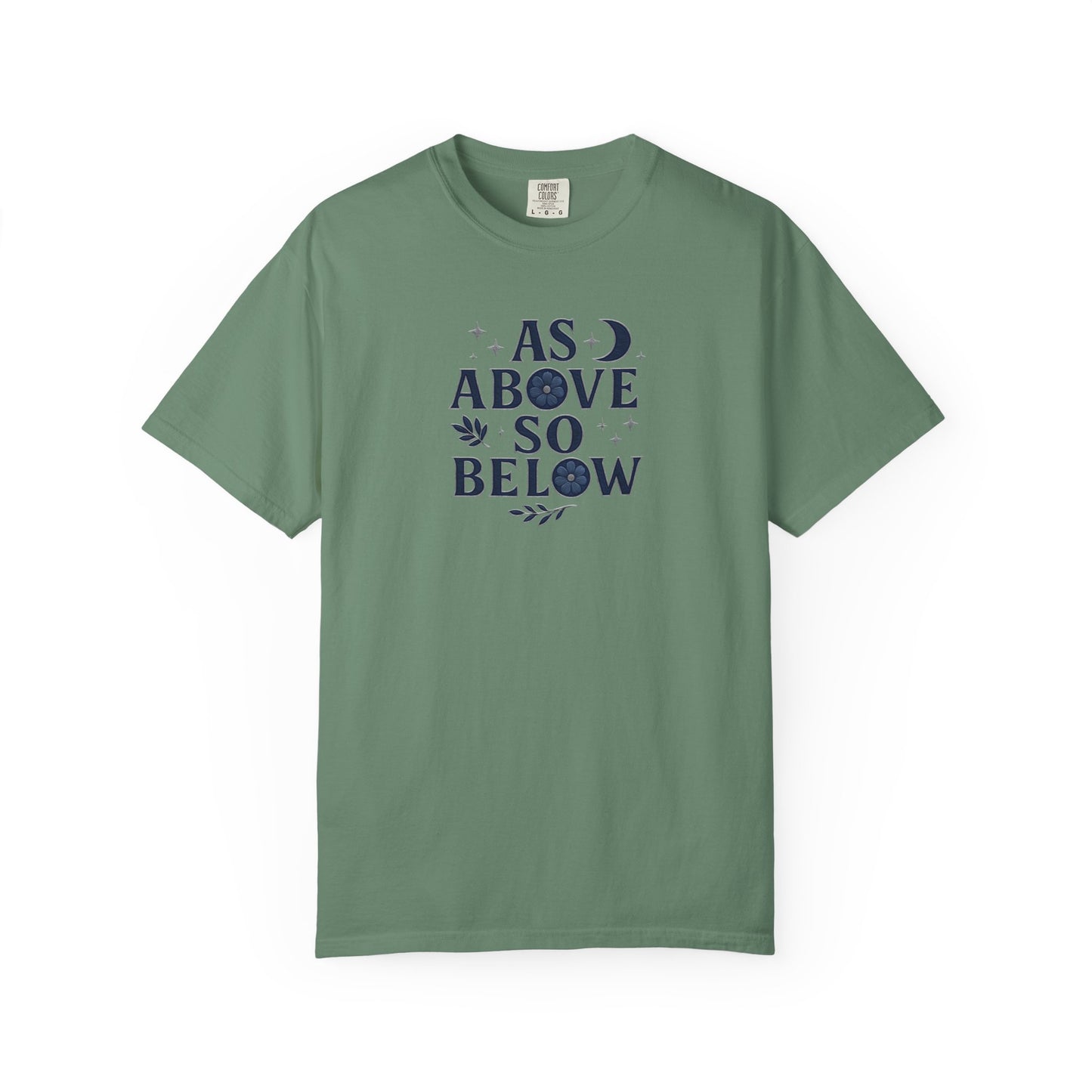 As Above So Below T-shirt, a harmonious blend of mystical charm and celestial vibes. Crafted for those who appreciate pagan clothing and witchy aesthetics.