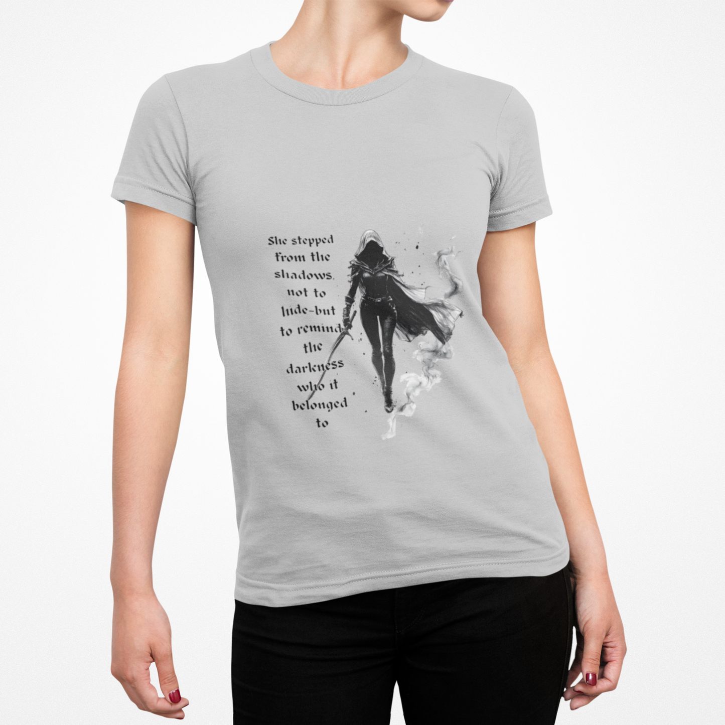 Throne of Glass Unisex Tee, a great addition to a fan's wardrobe and can be worn casually or as a statement piece. Ideal for fans of Sarah J. Maas and the character Aelin Sardothien.