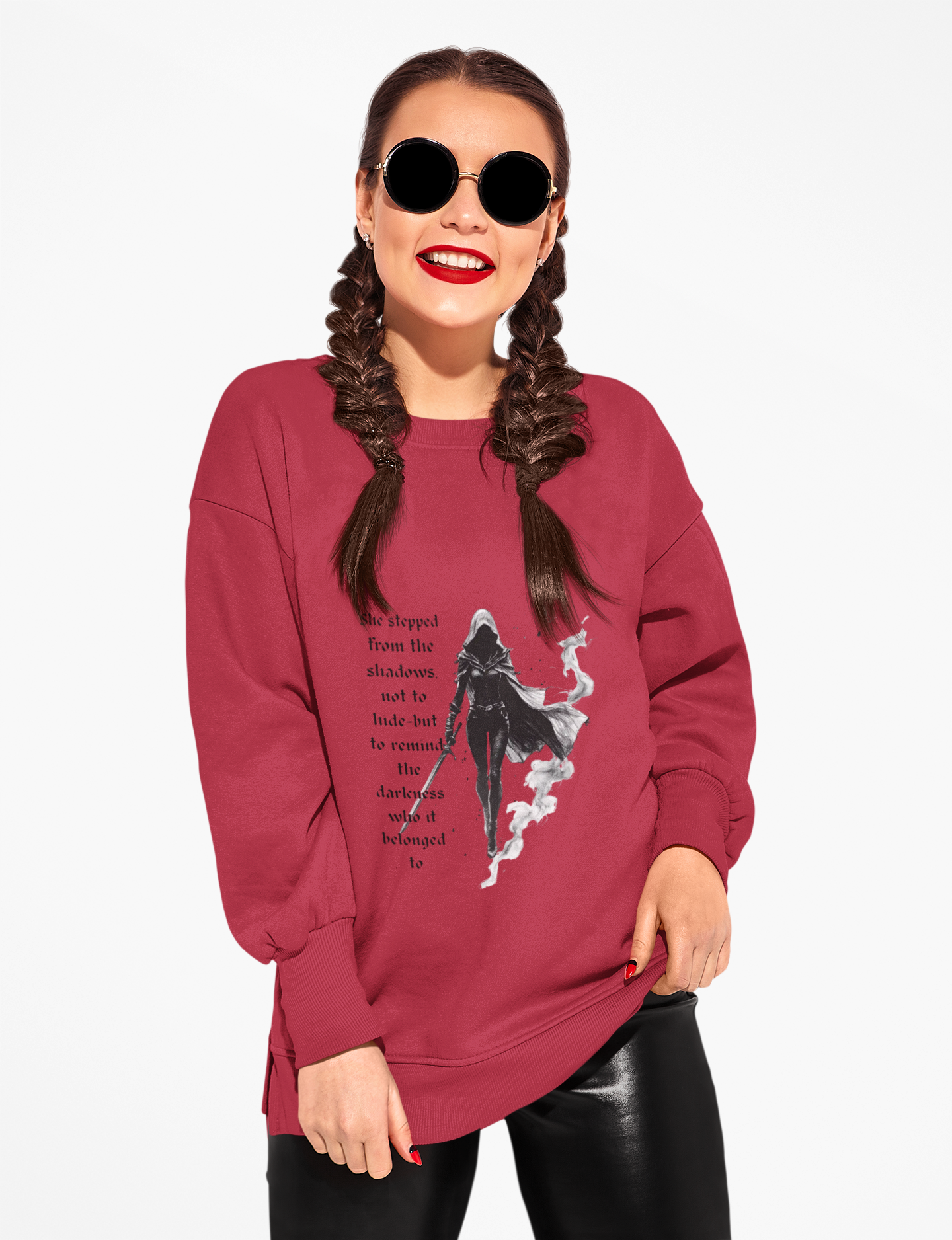 Heir of Fire Throne of Glass Sweatshirt, cozy autumn apparel for any Sarah J Maas fan. With a touch of darkness and assassin vibes.