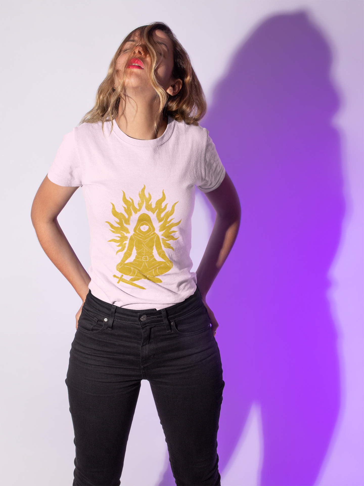 Heir of Fire T-Shirt, Aelin Ashryver Galathynius, Gives a fiery and powerful vibe, ideal for those who love fantasy books and strong female characters like Aelin.