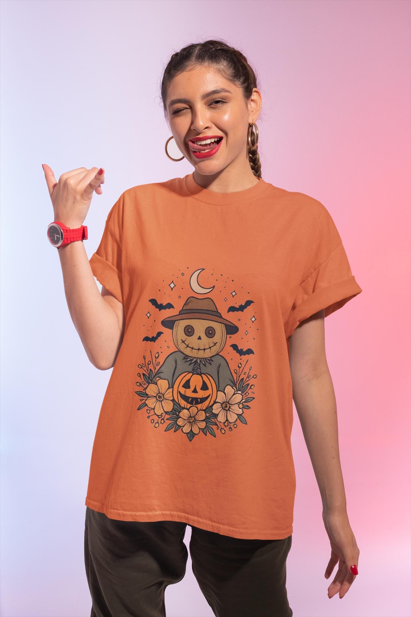 Halloween Scarecrow Tee, This t-shirt is a great gift for friends and family who love the autumn season and enjoy participating in harvest festivals or Halloween parties
