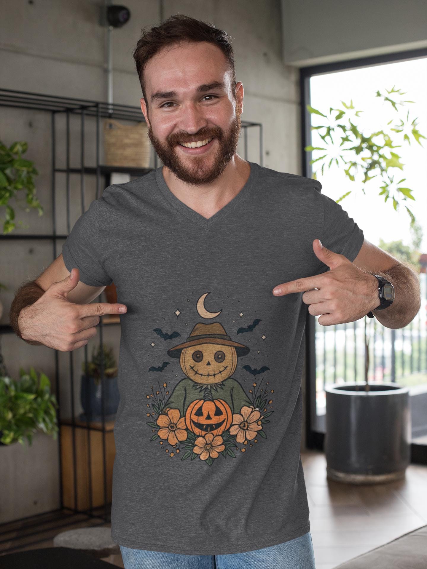 Halloween Scarecrow Tee, This t-shirt is a great gift for friends and family who love the autumn season and enjoy participating in harvest festivals or Halloween parties