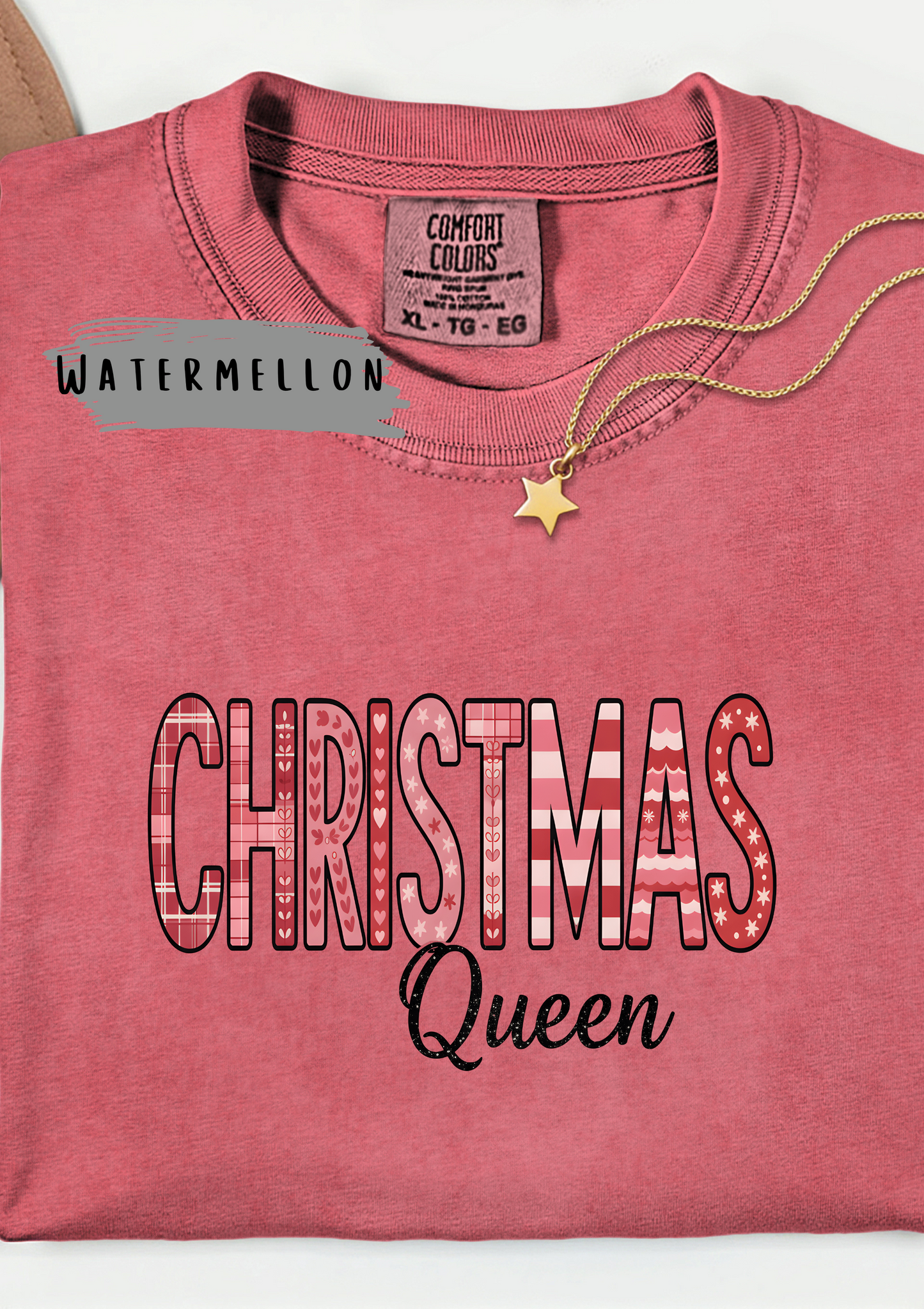Christmas Queen Pinkmas T-shirt,this pink Christmas tee offers unparalleled comfort, making it a fabulous holiday graphic tee for all your festive activities.