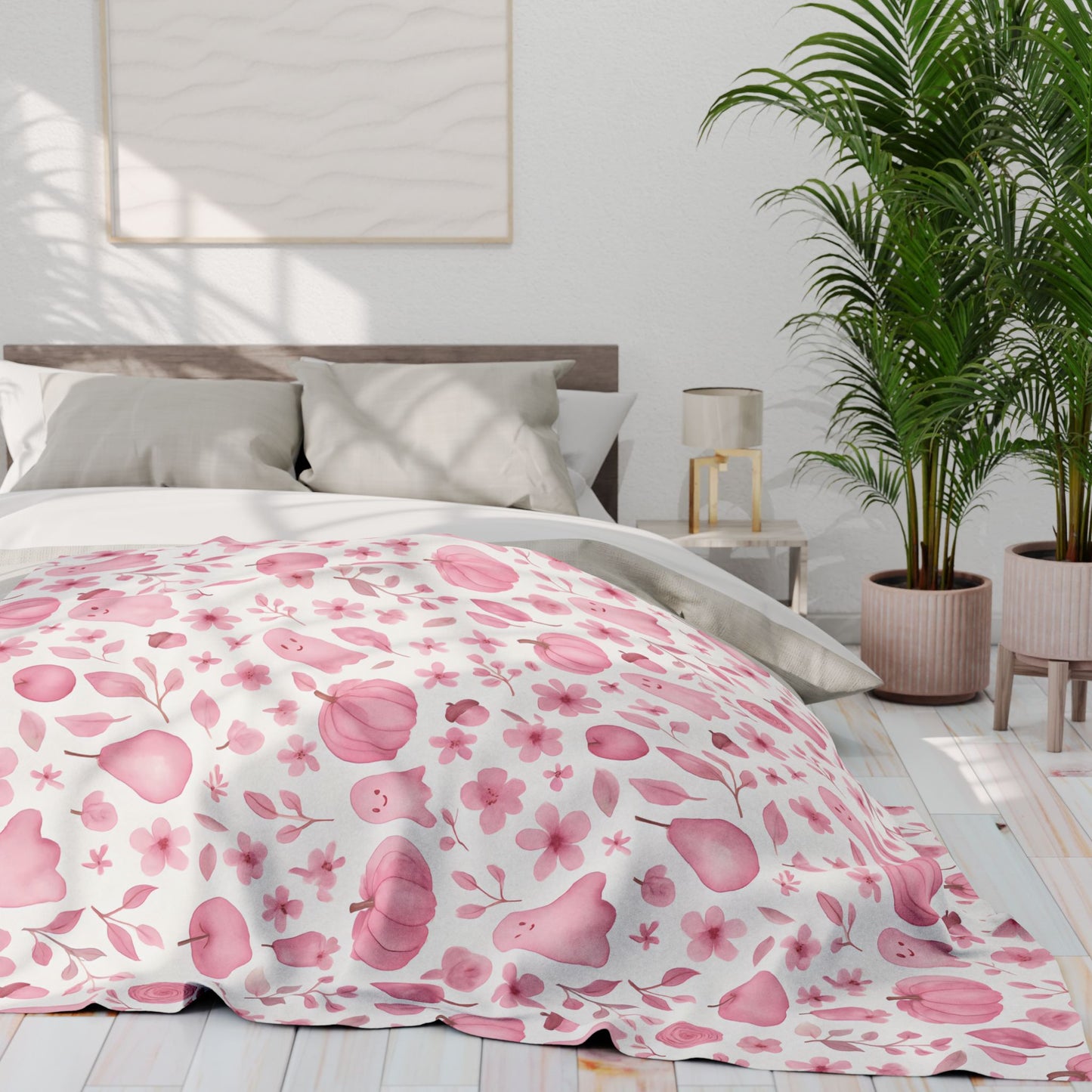 Pink Halloween Ghost Fleece Throw Blanket, this ghost blanket effortlessly transforms any space into a magical haven where autumn chills are met with warmth.
