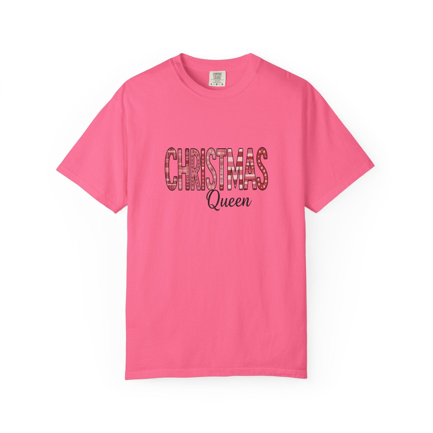 Christmas Queen Pinkmas T-shirt,this pink Christmas tee offers unparalleled comfort, making it a fabulous holiday graphic tee for all your festive activities.