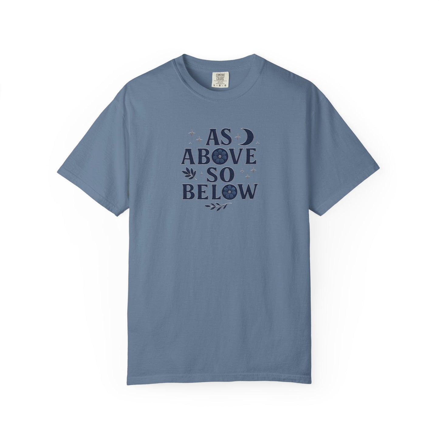 As Above So Below T-shirt, a harmonious blend of mystical charm and celestial vibes. Crafted for those who appreciate pagan clothing and witchy aesthetics.