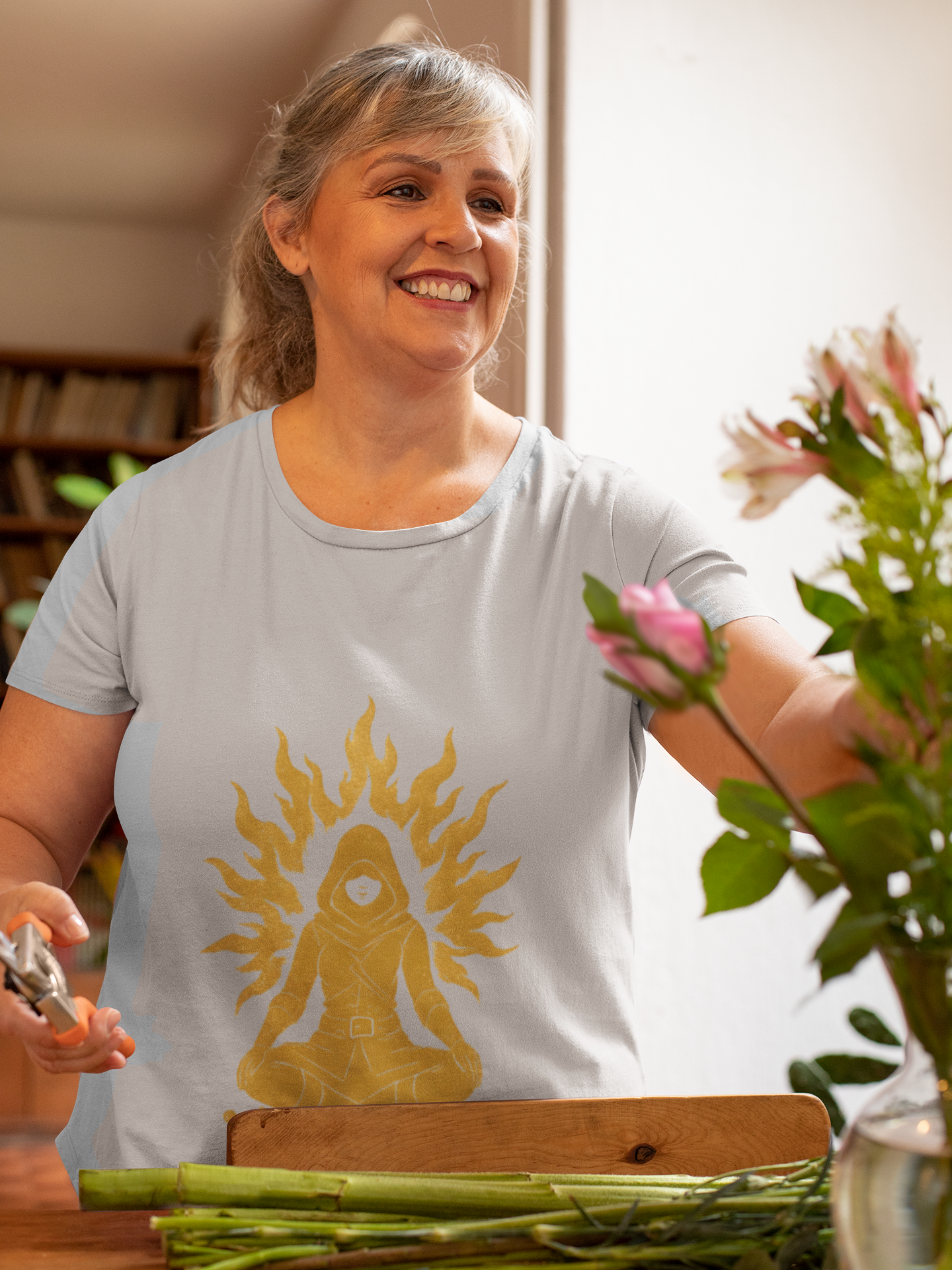 Heir of Fire T-Shirt, Aelin Ashryver Galathynius, Gives a fiery and powerful vibe, ideal for those who love fantasy books and strong female characters like Aelin.