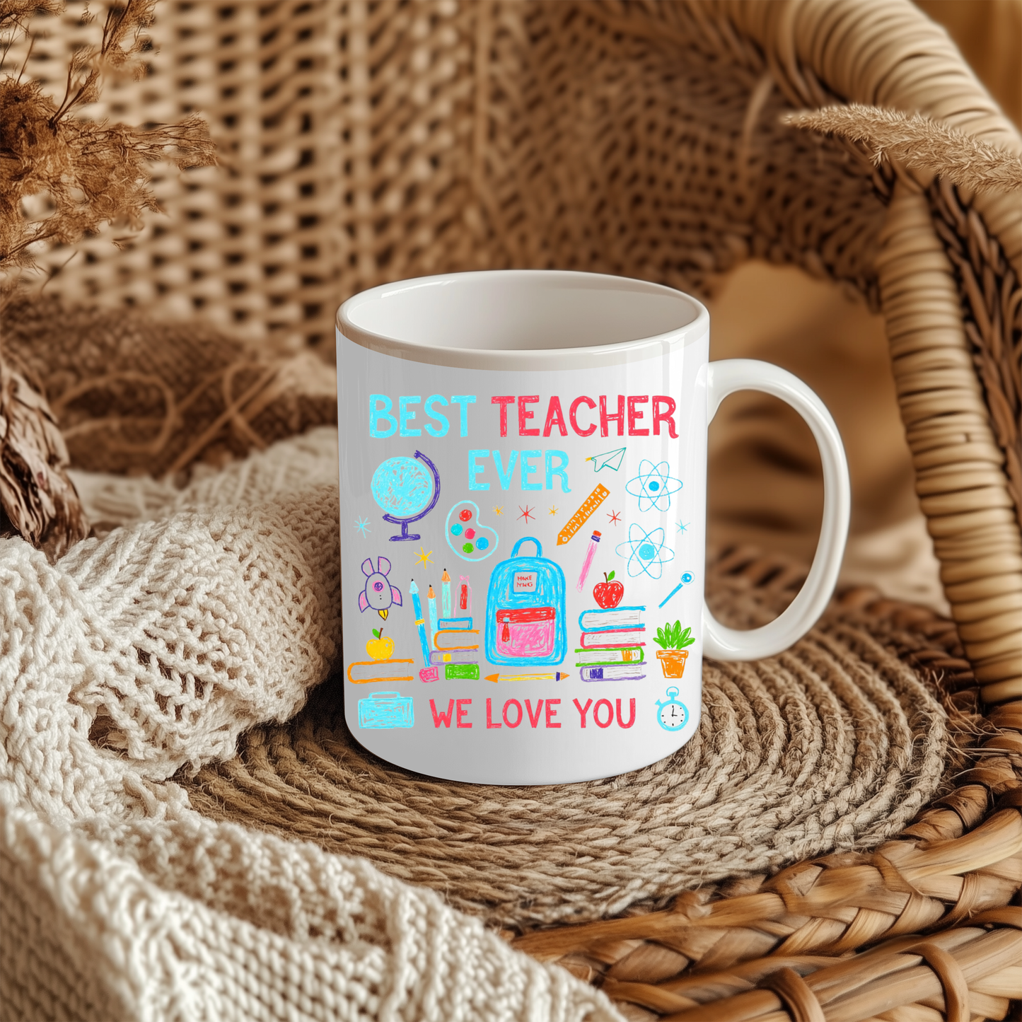 Best Teacher Gift Mug - Ideal for students, parents, or anyone looking to express appreciation for a teacher during occasions like Teacher's Day, end-of-year gifts, or as a thoughtful Christmas present.